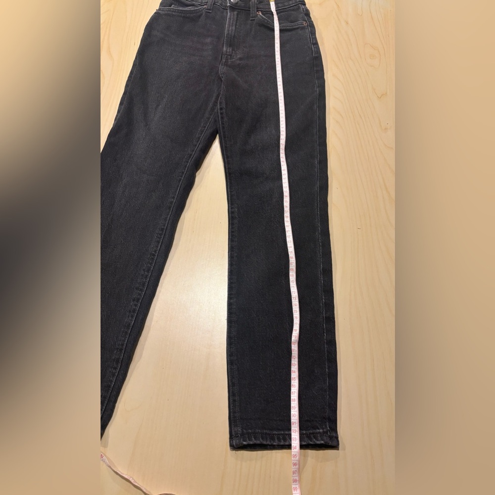 OAK + FORT High Rise Straight Leg Jeans – Black Washed Denim – Size 25 - Picture 8 of 8